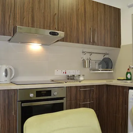 Conaia | Ace Location Apartment Larnaca
